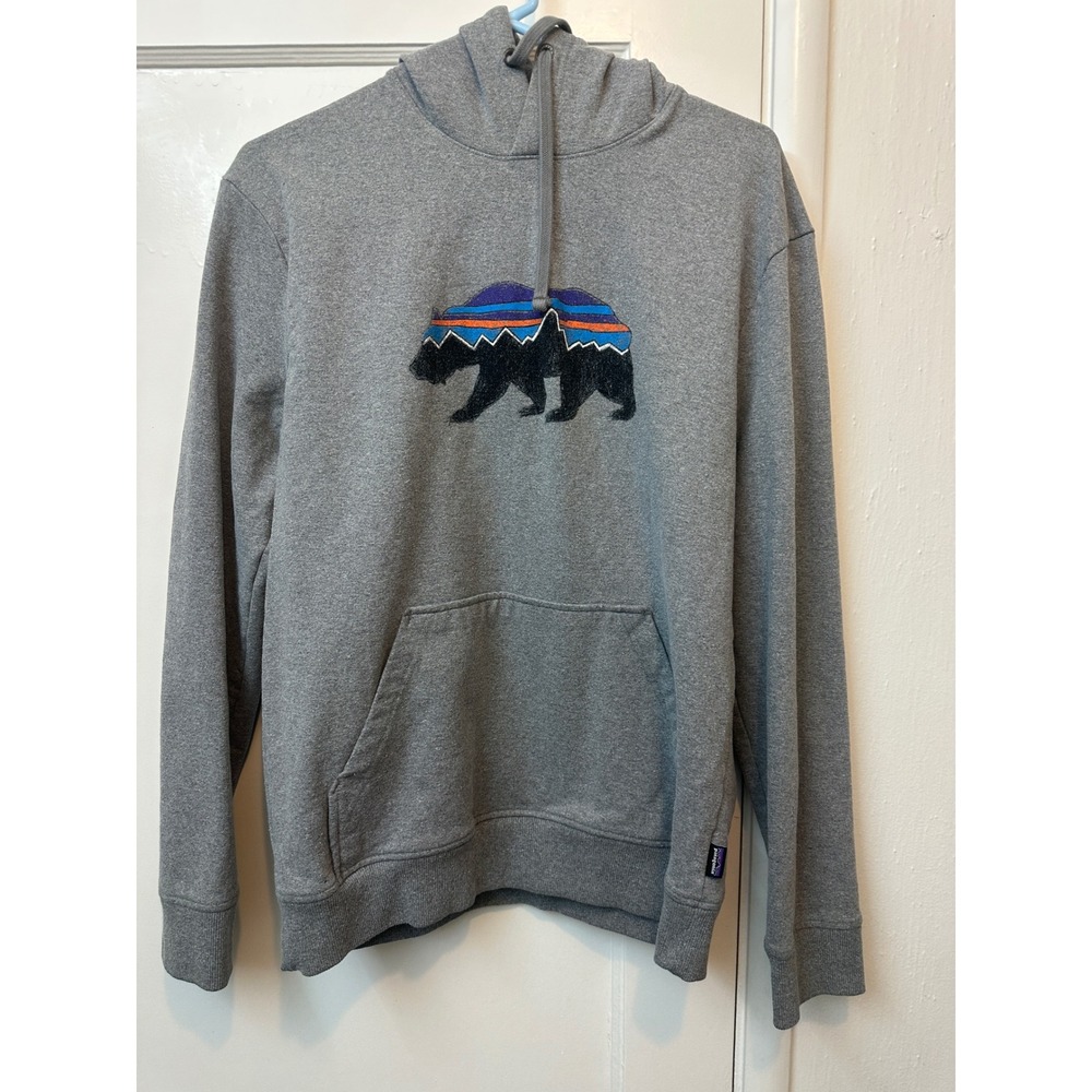 Patagonia Mens Uprisal Hoody Gray Fitz Roy Bear Graphic Sweatshirt Medium M